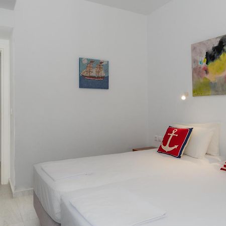 Stratos By Mroom Apartments มากรีเยียลอส ภายนอก รูปภาพ