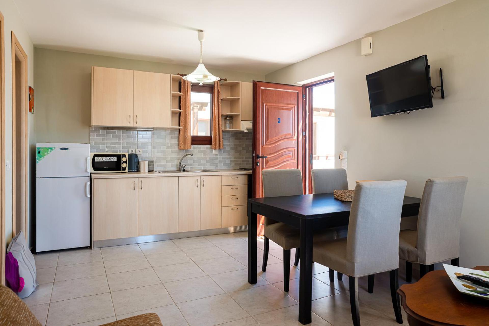 Stratos By Mroom Apartments มากรีเยียลอส ภายนอก รูปภาพ