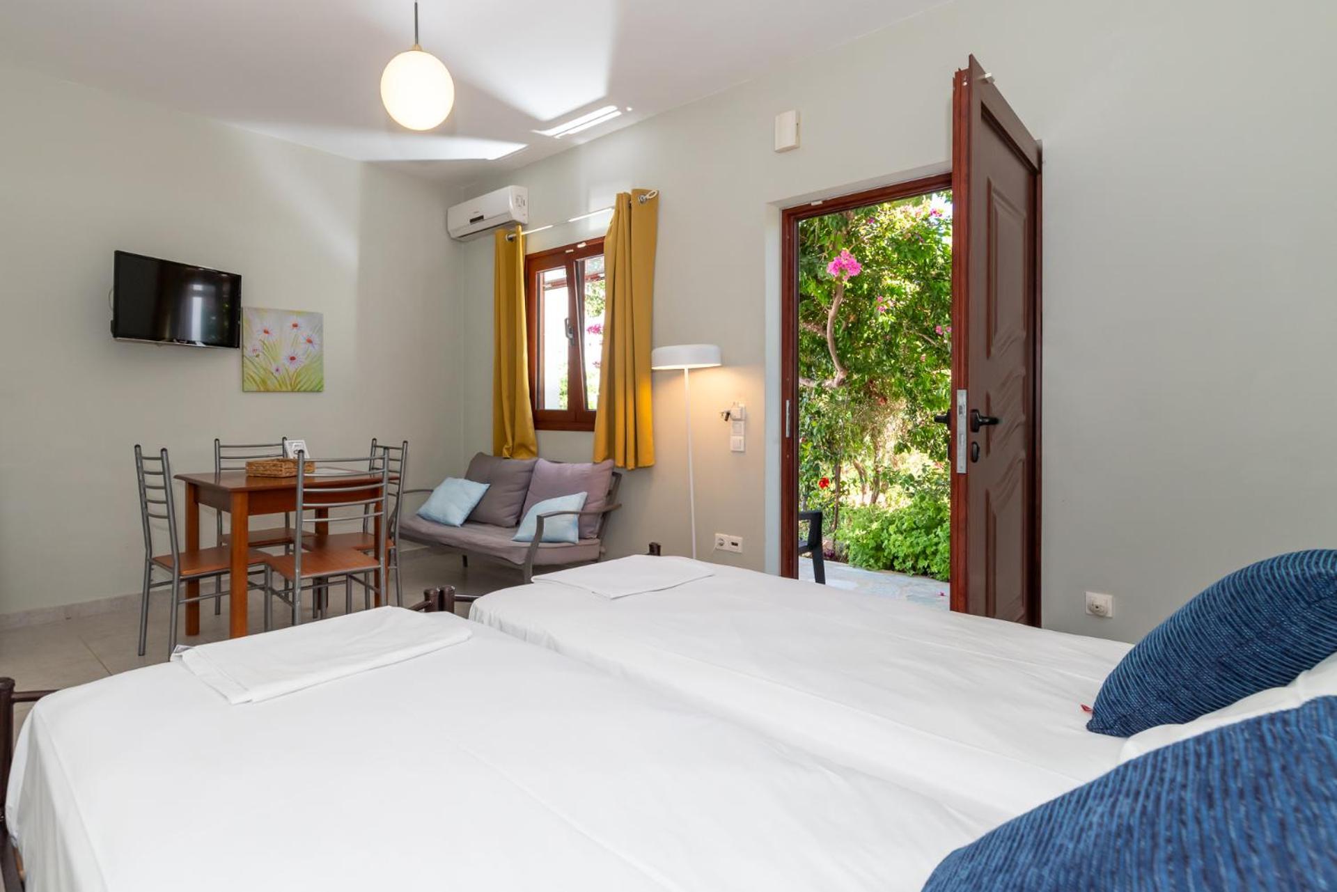 Stratos By Mroom Apartments มากรีเยียลอส ภายนอก รูปภาพ